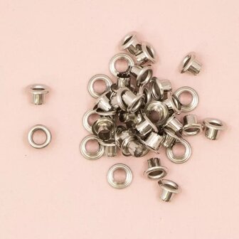 Eyelets NORMAAL zilver - 40 pieces (EYENORMzilver)